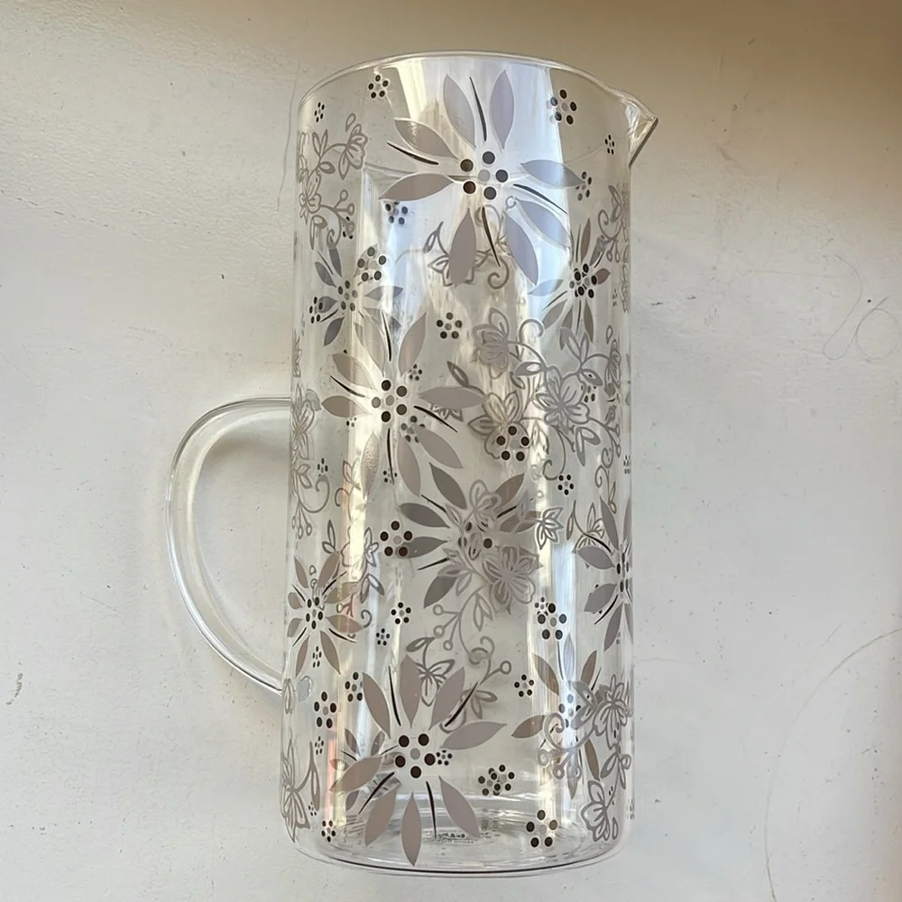 Temp-tations floral Water pitcher